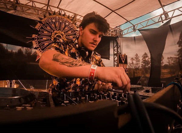 Electric Feel
