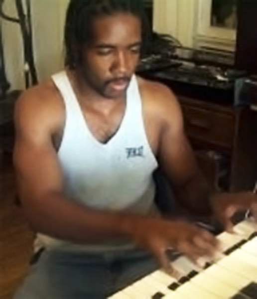 Erik Travis