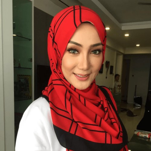 Erra Fazira