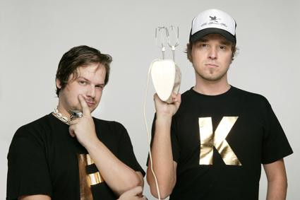 Finger & Kadel