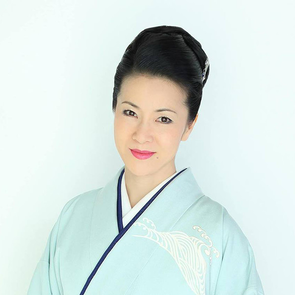 Fuyumi Sakamoto