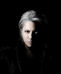 Hyde (5)