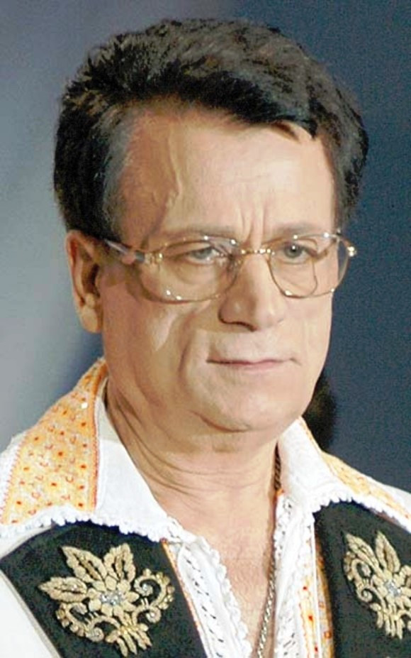 Ion Dolănescu