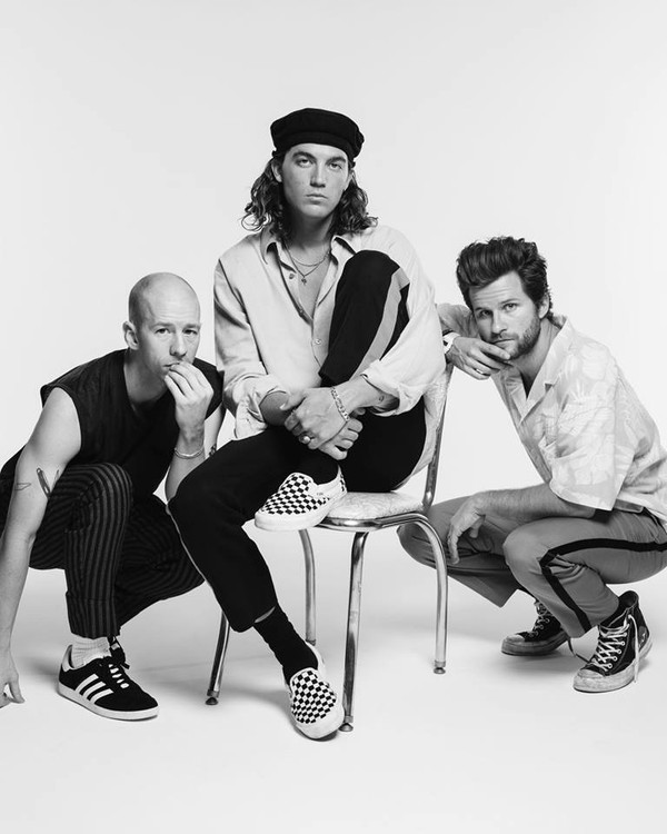 LANY (2)