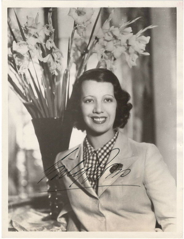 Lily Pons