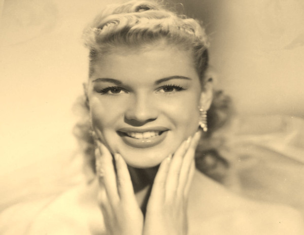 Lynn Roberts
