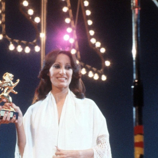 María Mendiola