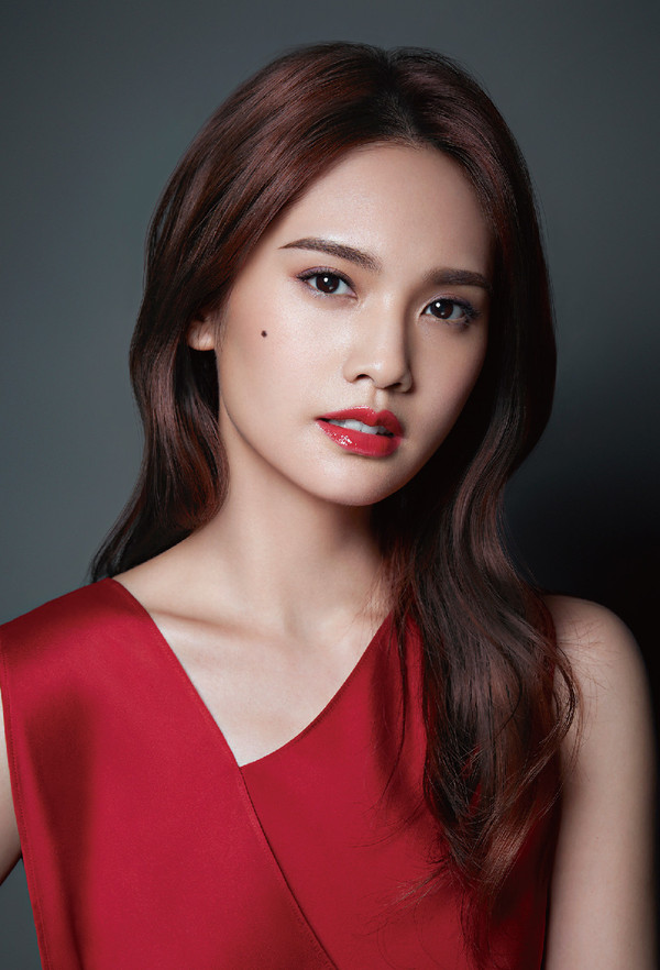 Rainie Yang