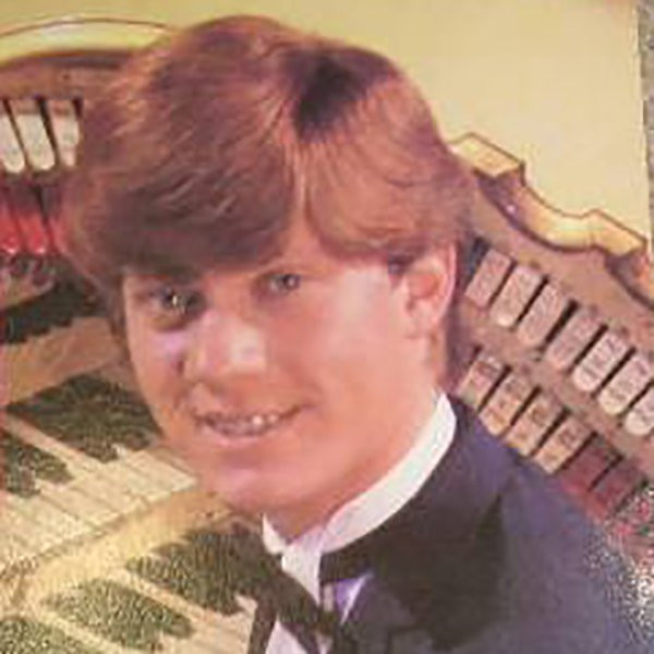 Robert Wolfe