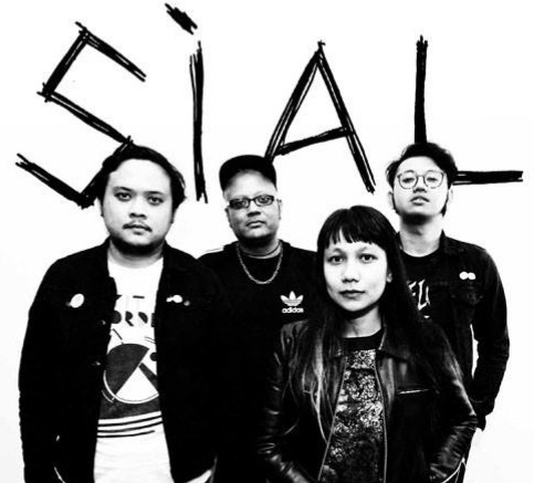 Sial (7)