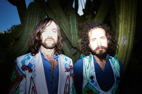Tau (9)
