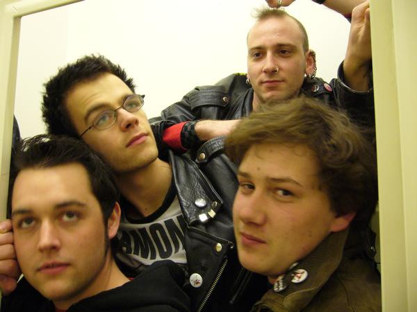 The Maladroits