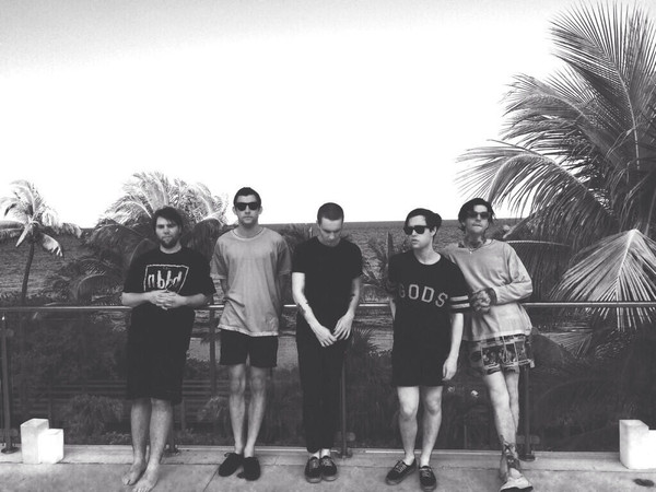 The Neighbourhood (3)