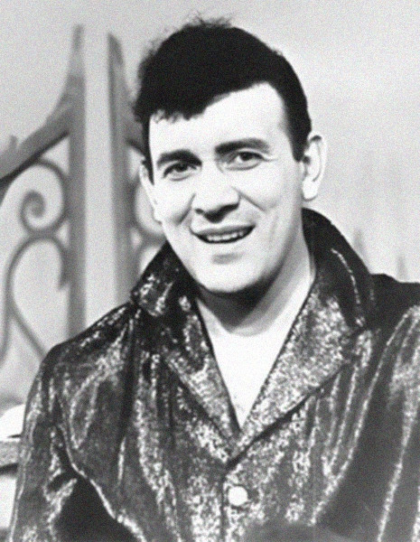 Tom Sanders