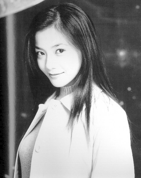 Tomomi Kahala