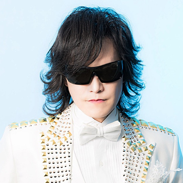 TOSHI (19)