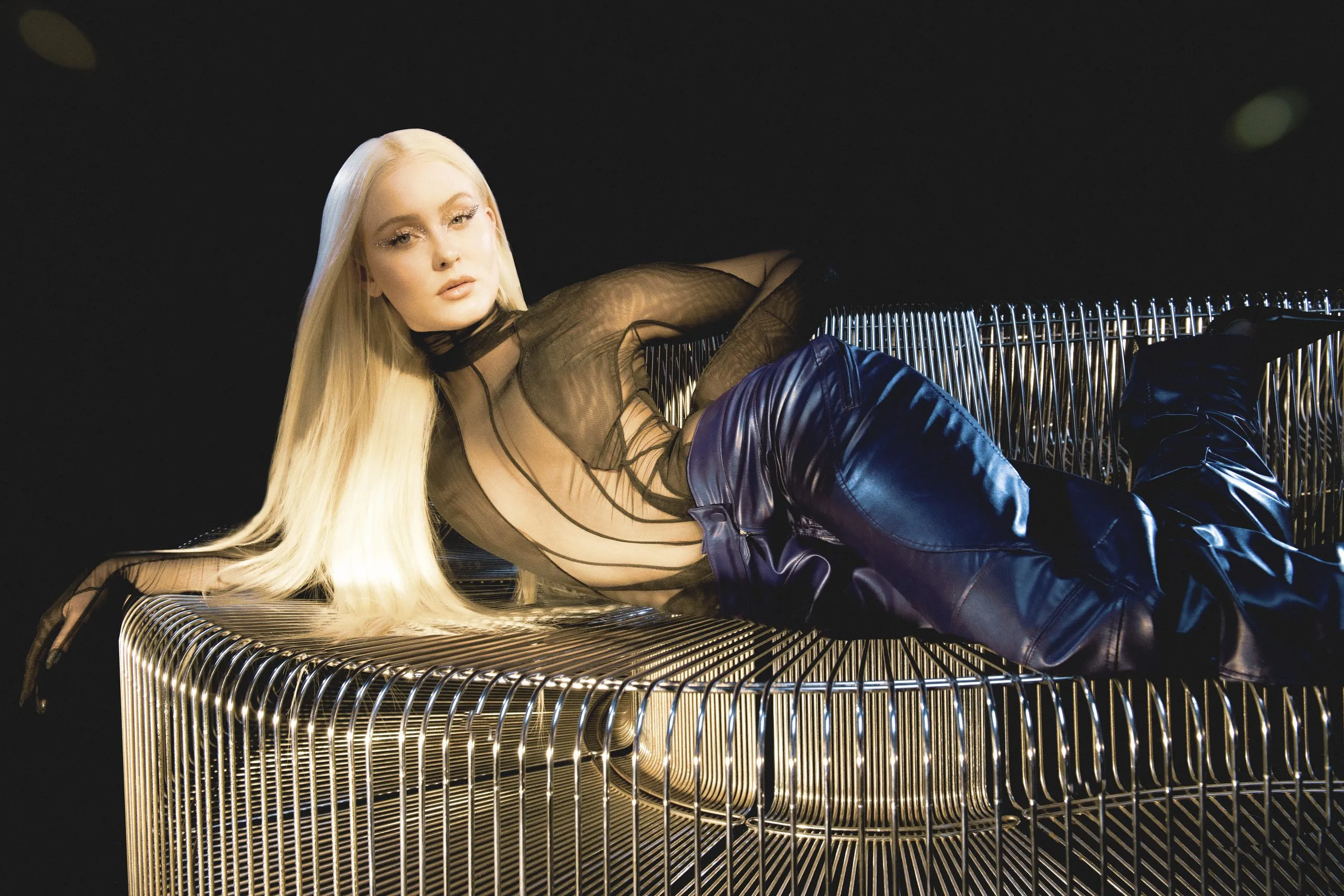 Zara Larsson: Pop idol