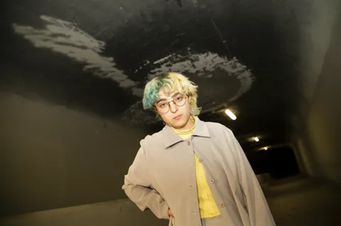 Claud: “People always call me bedroom pop, but I don’t really understand that”