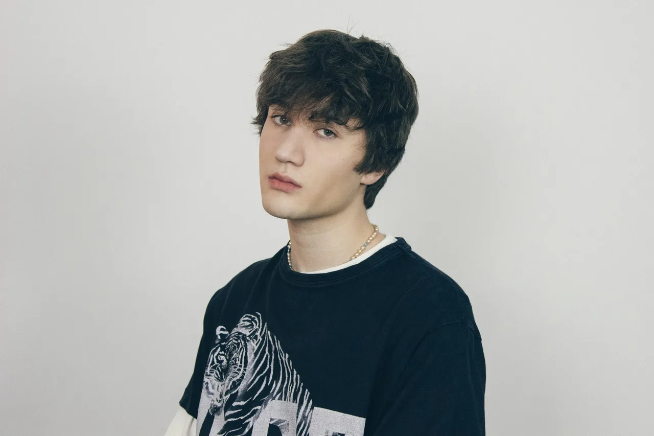 beaux: “I’m actually mixing my third EP right now”