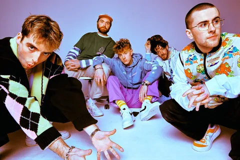 Easy Life: Life's A Beach