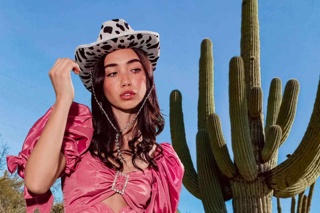 Wallice:  Off the rails