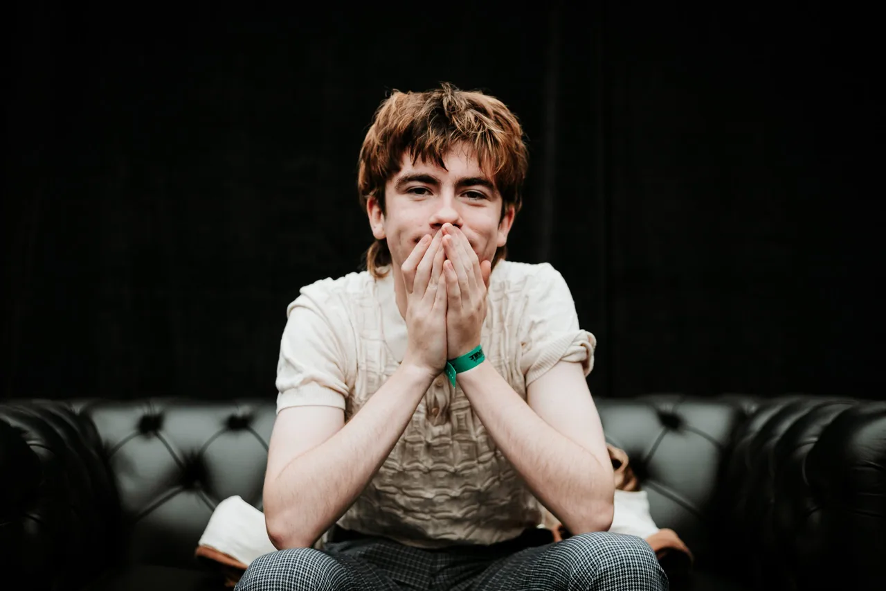 Declan McKenna: “Be more curious, stop worrying about what people think”