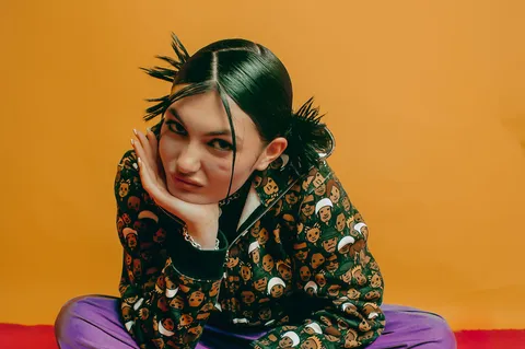 Willow Kayne: "It's ballsy music; I'm very rude in my lyrics"