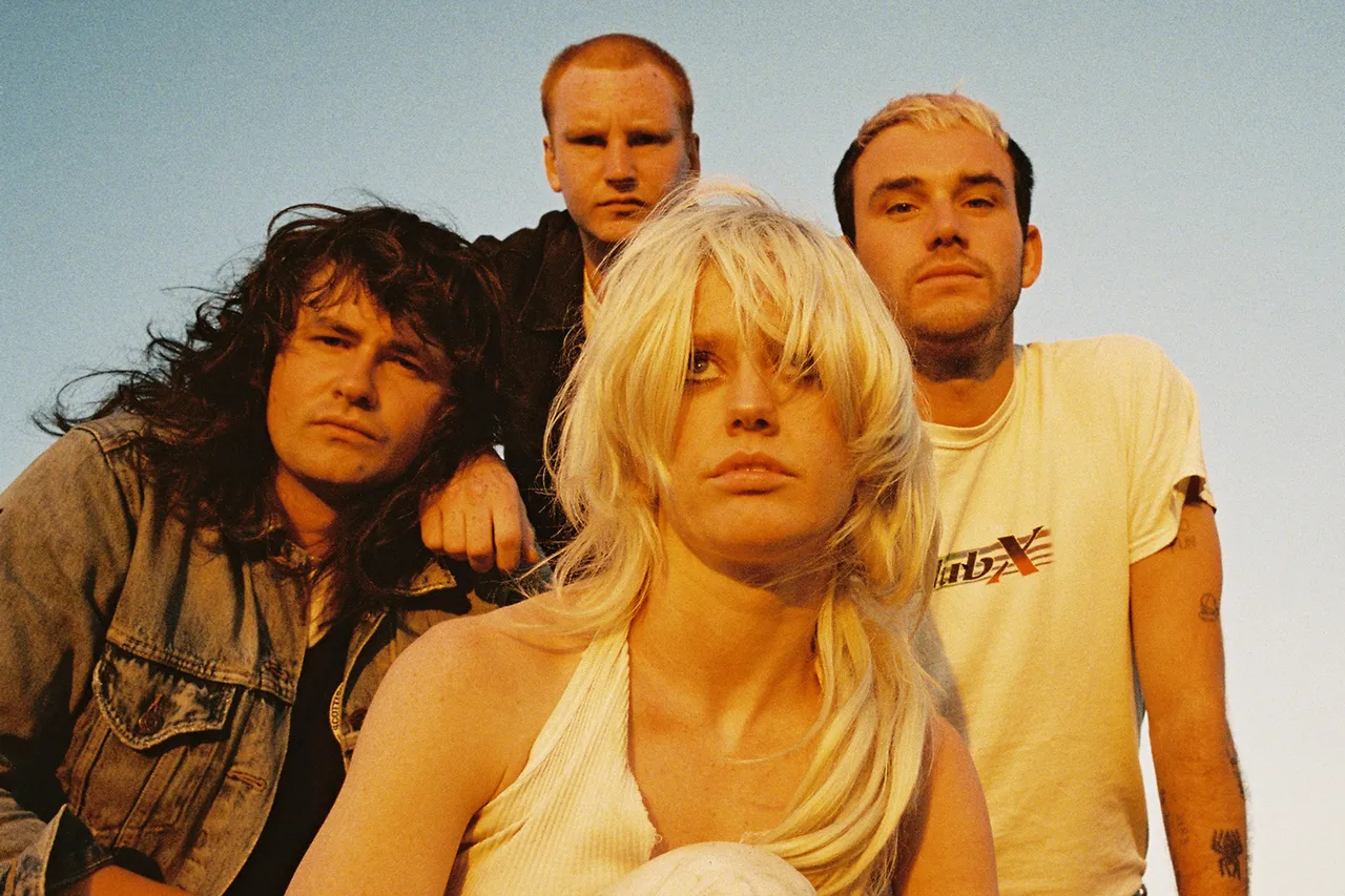 Amyl & The Sniffers: "We're all just flesh sacks on this hell rock"