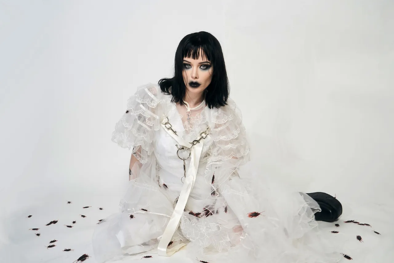 Alice Glass: "We're all drawn to music that makes us feel good"
