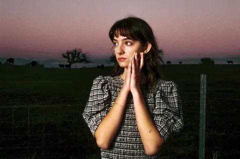 Alix Page is back with a new perspective on her brilliant EP, 'Goose'