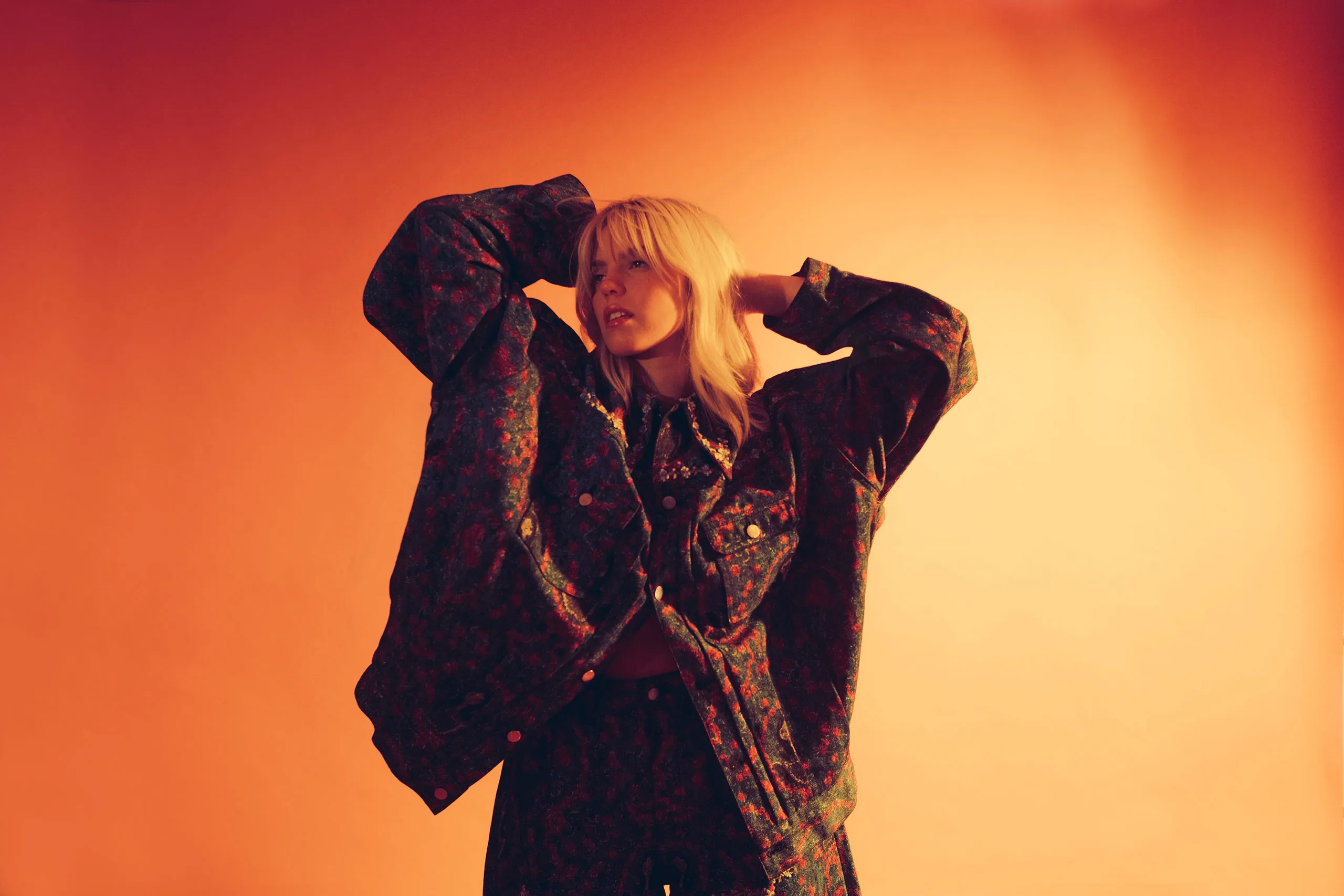 Reneé Rapp: "The bad things that happen to me, I'm literally just going to turn them into something good"