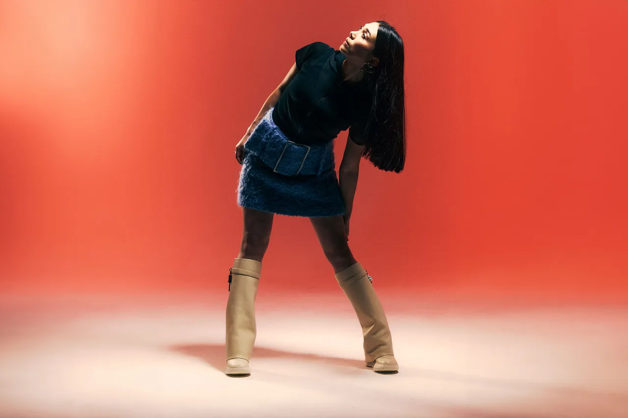 With her wonky-bop '50/50', Miso Extra is a "passionate daydreamer", direct from the Misoverse