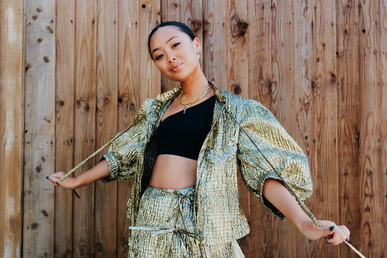 Griff has just dropped a soaring new single, 'Vertigo': "It feels like a big song"