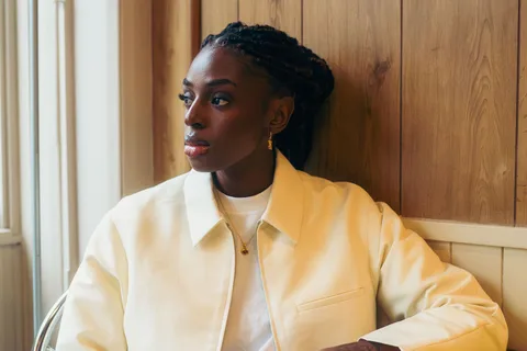 Cat Burns offers a reassuring hand to those feeling lost with her new single, 'know that you're not alone'