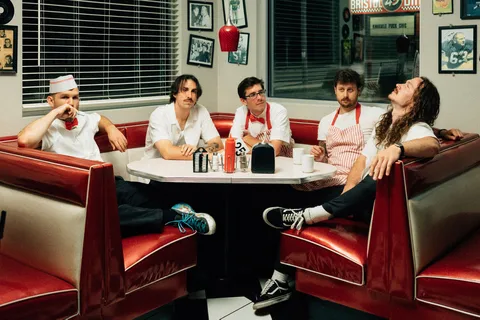 Knuckle Puck: "We can do anything we want as long as we're having fun"