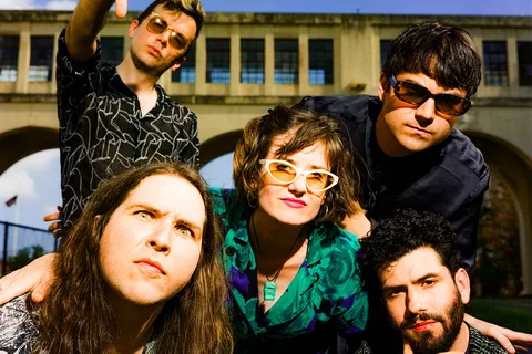 BODEGA take on the battle of the b(r)ands with their third album and new single 'Tarkovski'