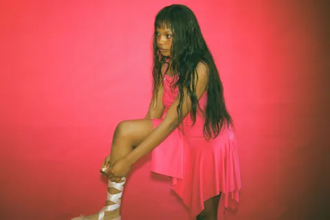 EFÉ is ready for what's next with her new single, 'Truth☆Truth': "I'm learning that you have to go and get what it is that you want"