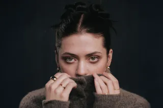 Lizzy McAlpine: "The goal is just to not give a fuck"