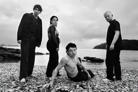 STONE have announced their debut album, 'Fear Life For A Lifetime': "The universe doesn't like desperate"