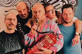 The Return of the Art-Punk Kings: Les Savy Fav are back! Back!! Back!!!