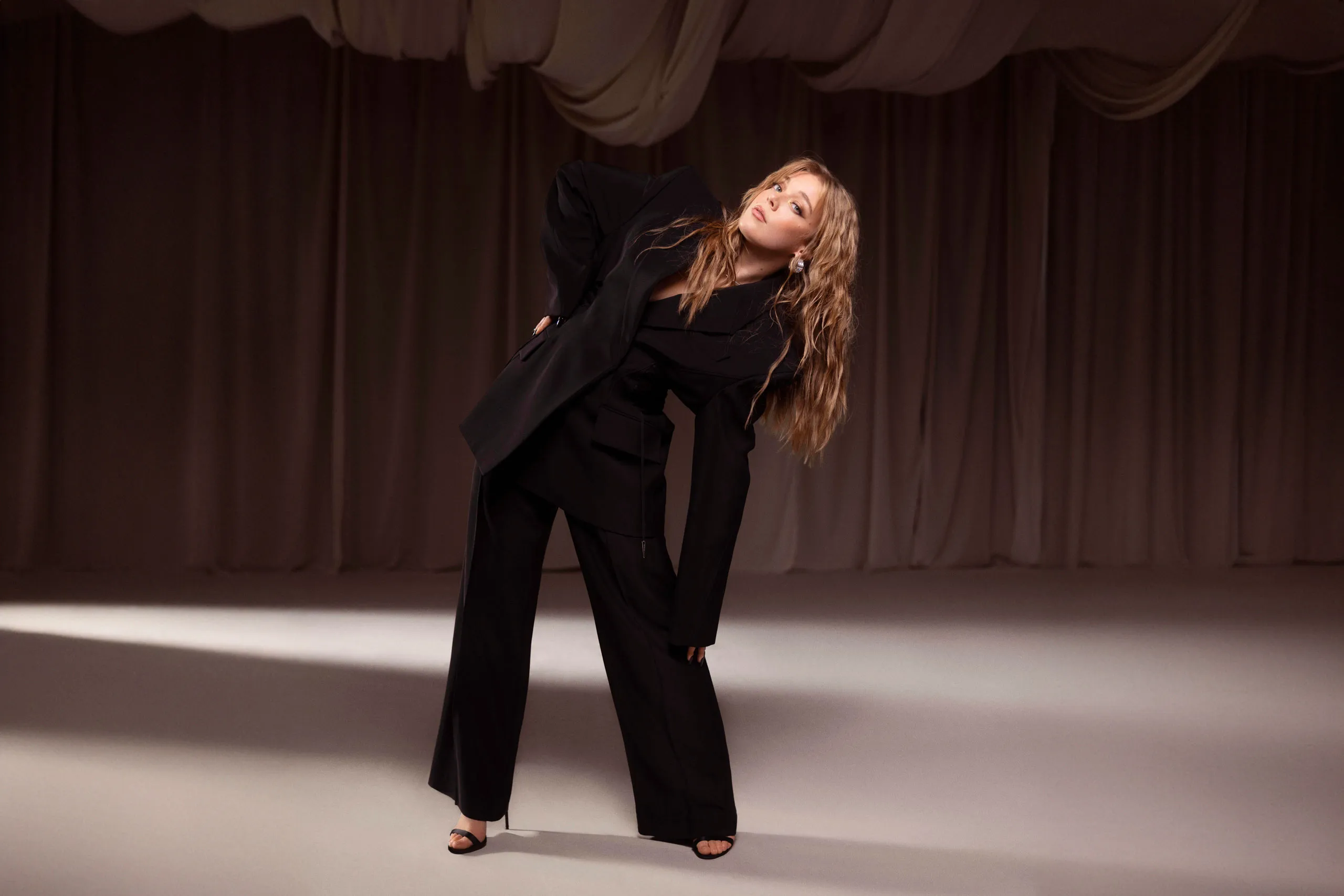 Becky Hill and Self Esteem are letting their 'True Colours' run free: "Writing that song felt like streaking through the rain"