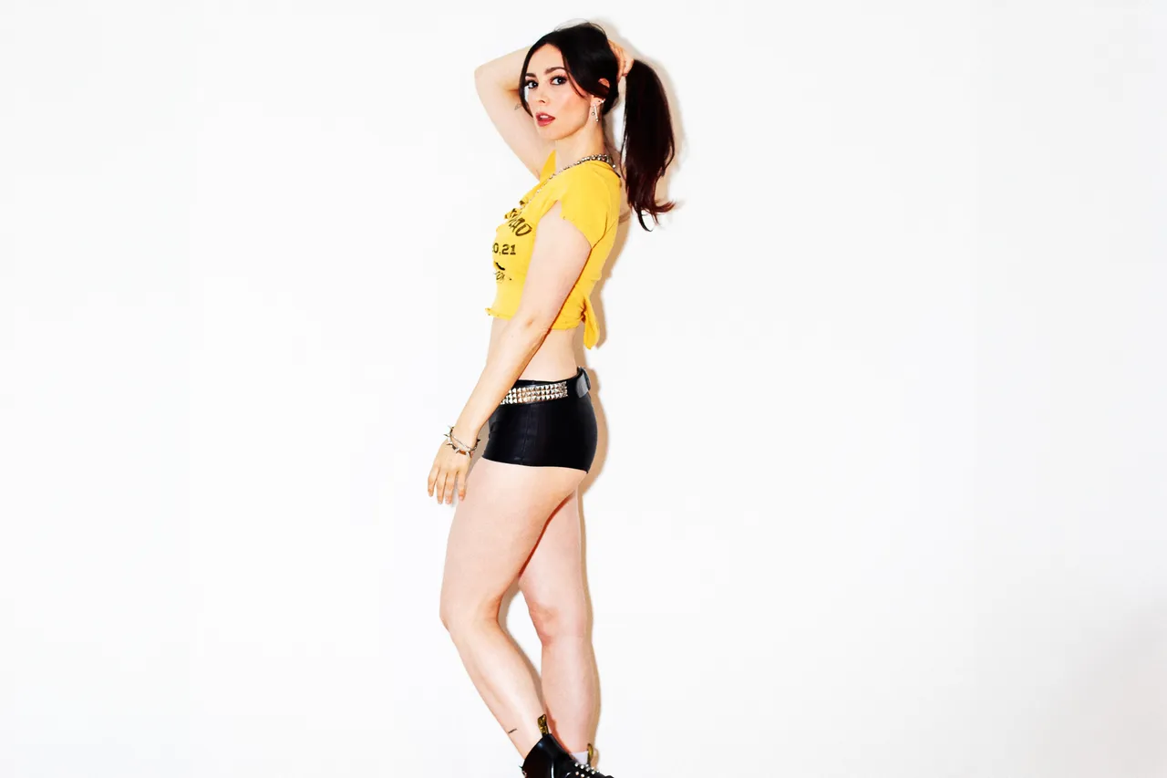 LØLØ: "If you try to be something you're not, people will see straight through that shit"