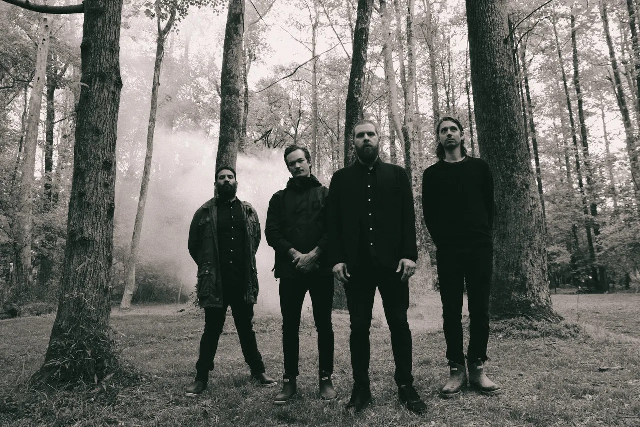 DORK x 2000TREES: Manchester Orchestra prepare to make their 2000trees debut: "We're going to go out there swinging"