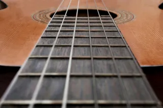 The Fall of Grunge: How the 1990s Music Scene Evolved Beyond the Sound