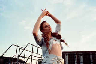 Biig Piig is finding magic in the chaos: "There were three different albums before this album"