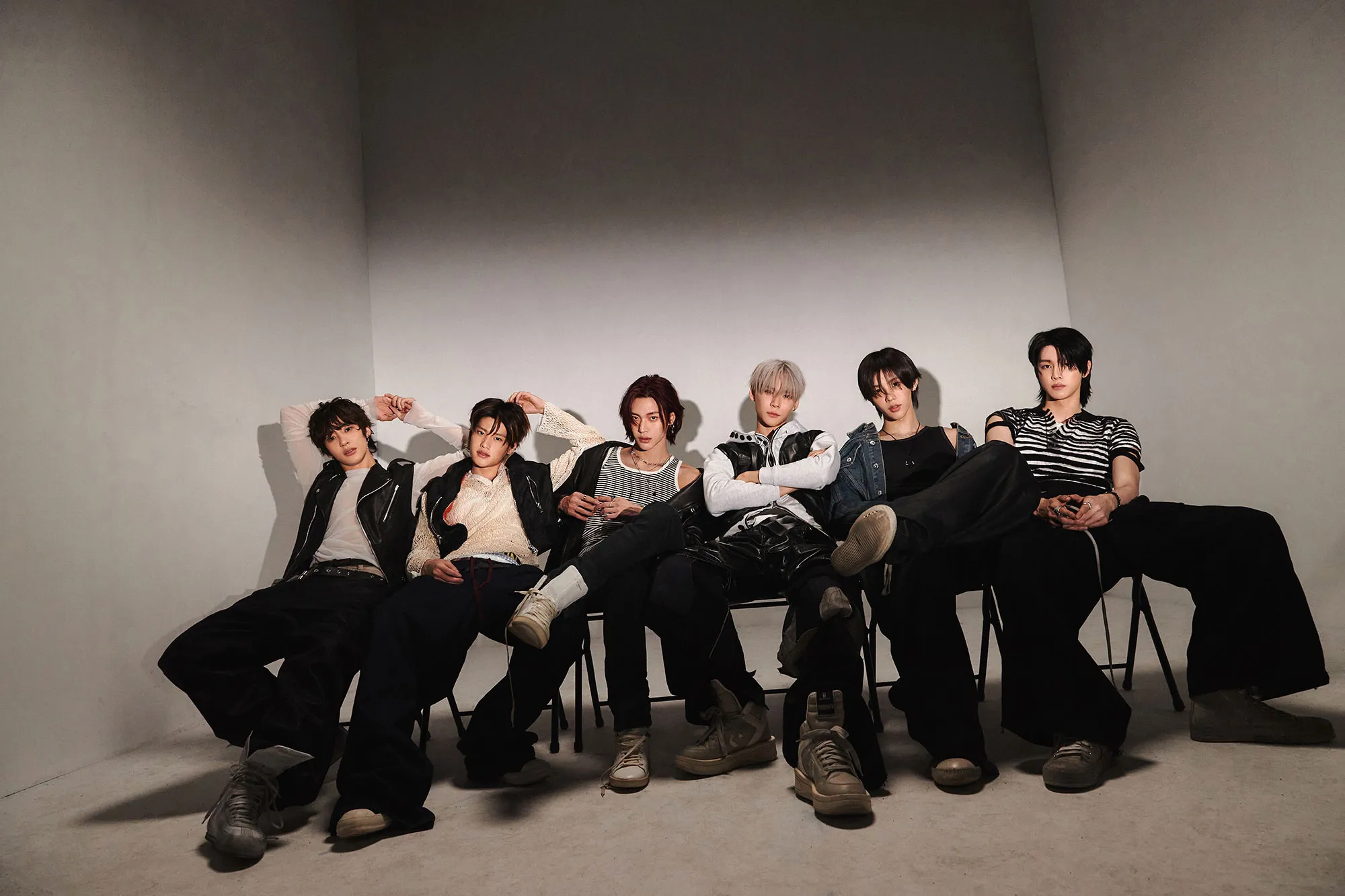 K-POP・アジア RIIZE QqbxkKXYd498304 RIIZE Announces Seunghan's Return After 10-Month Hiatus