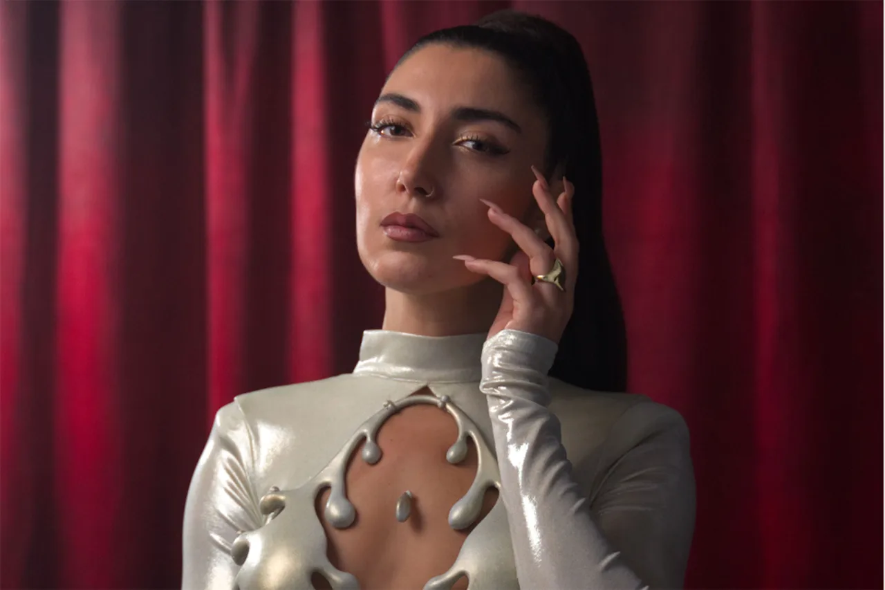 Storry: "I want to show people that no matter how dark life seems, there's always light"