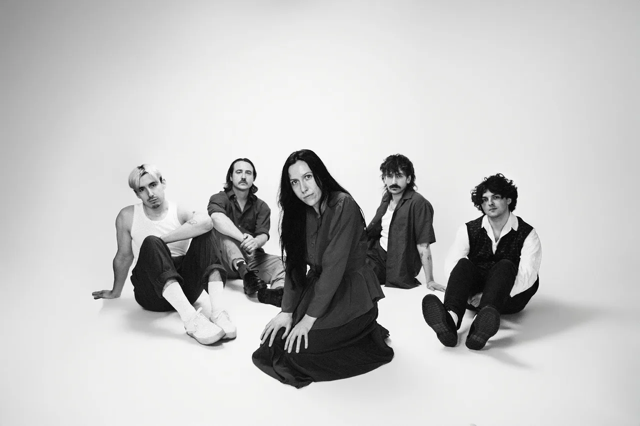 Dog Race: London's dark pop puzzlers are piecing together their own reality