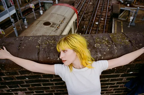 Hayley Williams and Jason Isbell performed together in New York, FYI