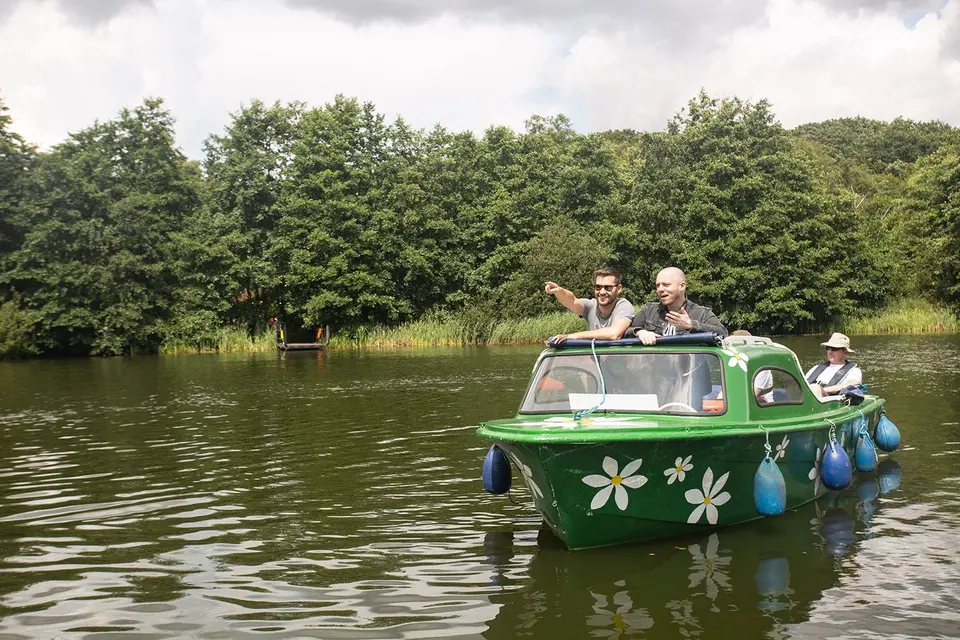 Everything Everything talk album number five: "It'll be out next year"